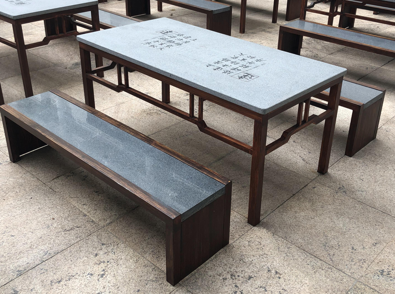 金属家具