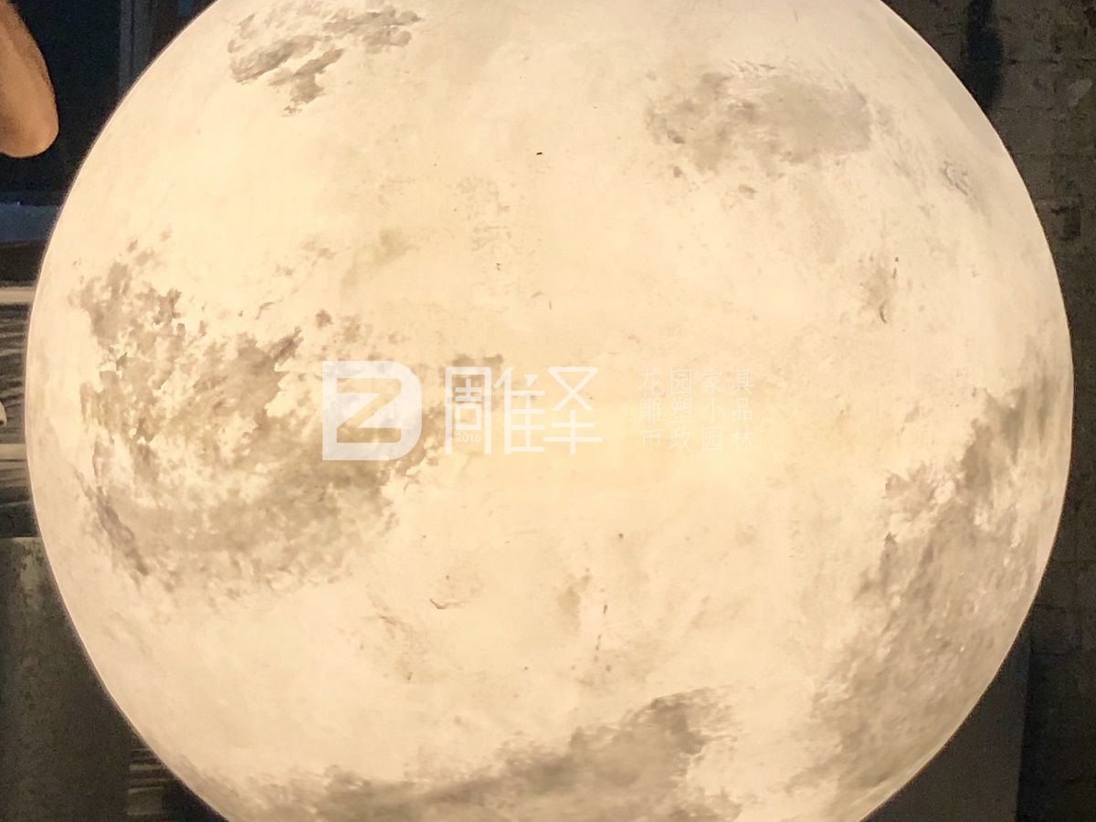 香港商场中秋特别制作玻璃钢月球灯