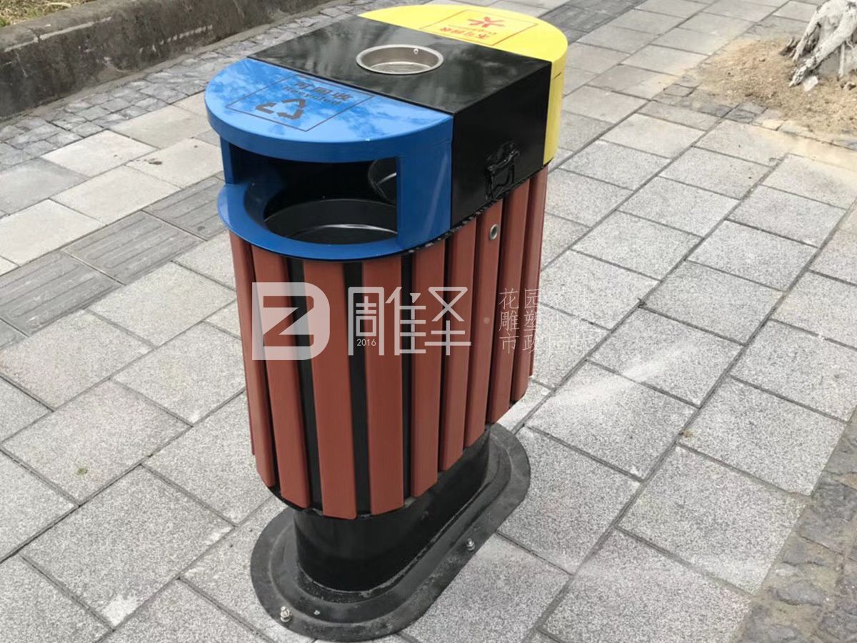 广东广州广园路28公里道路定制双色双桶垃圾桶
