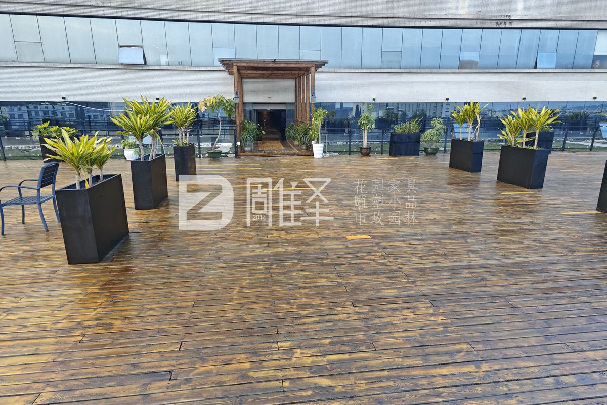 番禺南村华鑫大厦空中花园旧木地板翻新项目工程案例(图6)